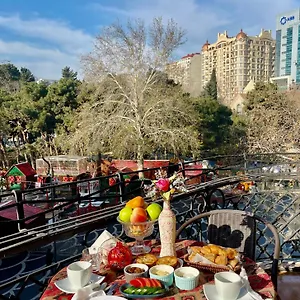 Nizami Central Street Баку