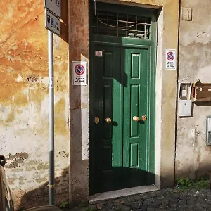Flatinrome Trastevere Deluxe - Patio 3*, Roma İtalya